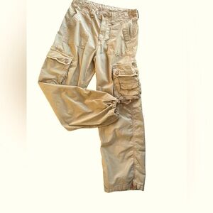 AE American Eagle Real Good Parachute Baggy Jogger Sz 8  Cargo Pockets Khaki
